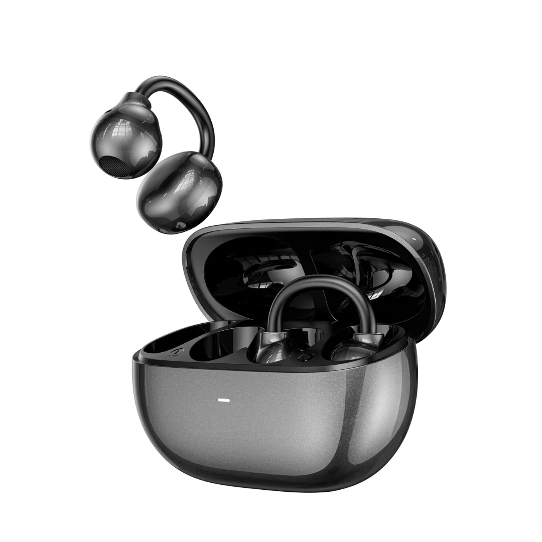 Enjoy smooth multilingual conversations using Lavnov Translation Earbuds