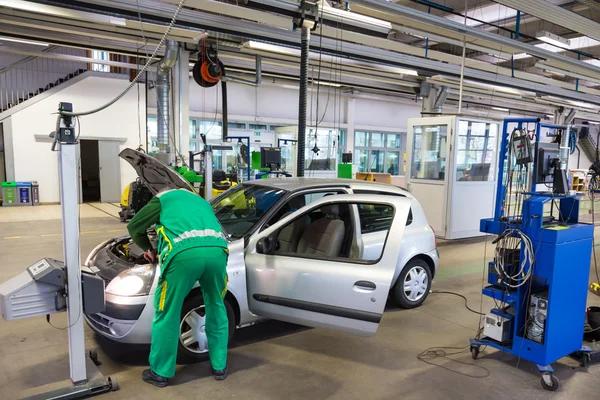 How a Car Inspection Station Can Prevent Costly Repairs