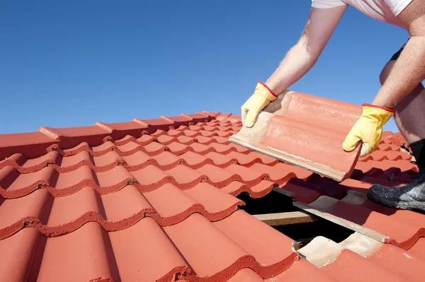 Roofing Contractors The Key to Durable New Home Construction