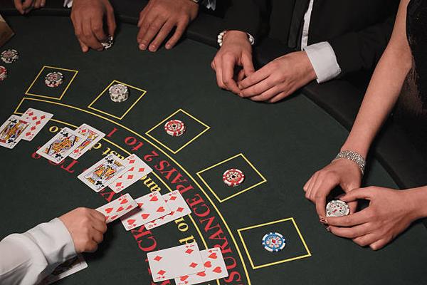 Exploring Progressive Games at a trusted online casino Singapore