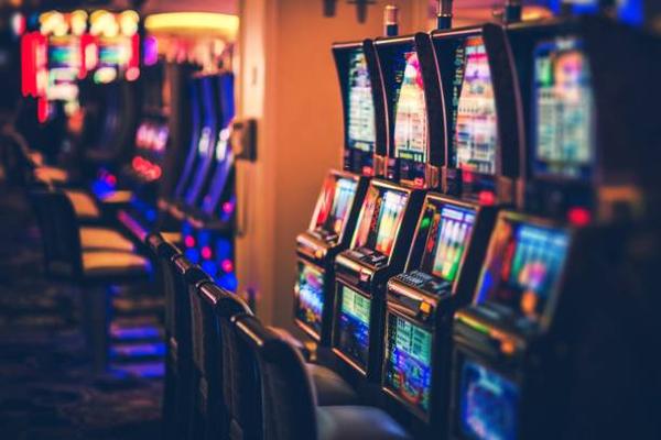 Examining Game Details on a Singapore online casino